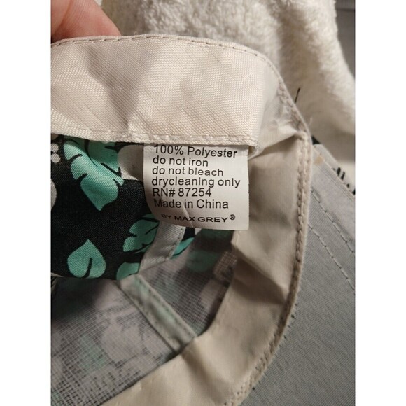 Girls Adjustable Cap By Max Grey. 100% Polyester. - Picture 3 of 3